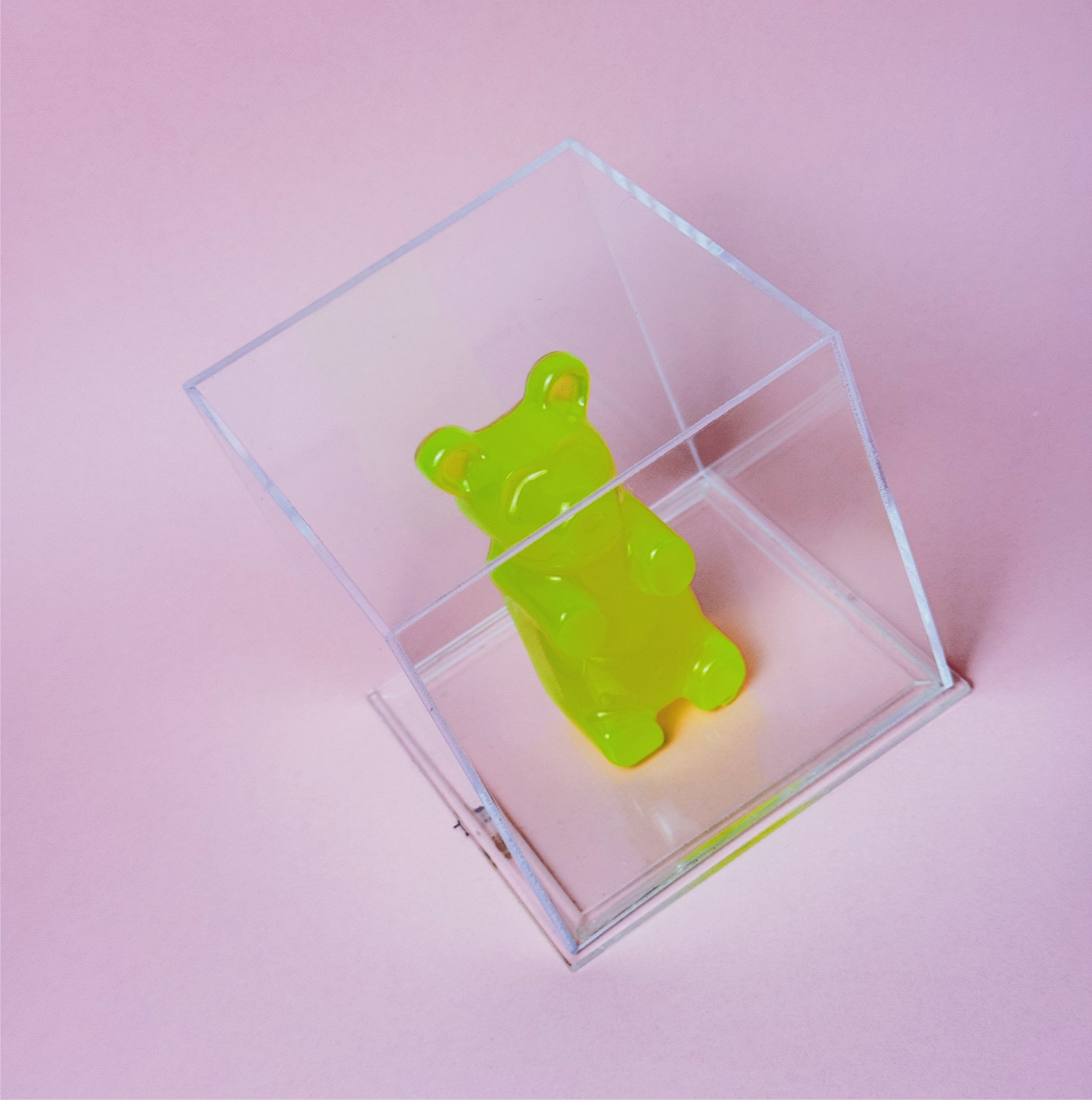 Candy Cube - Urso na Caixa de Acrílico