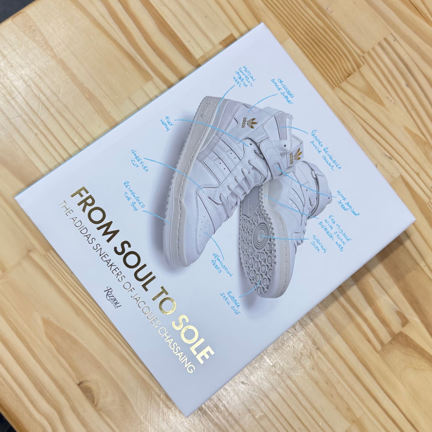 Livro From Soul To Sole: The Adidas Sneakers Of Jacques Chassaing - Rizzoli - Modern Mood