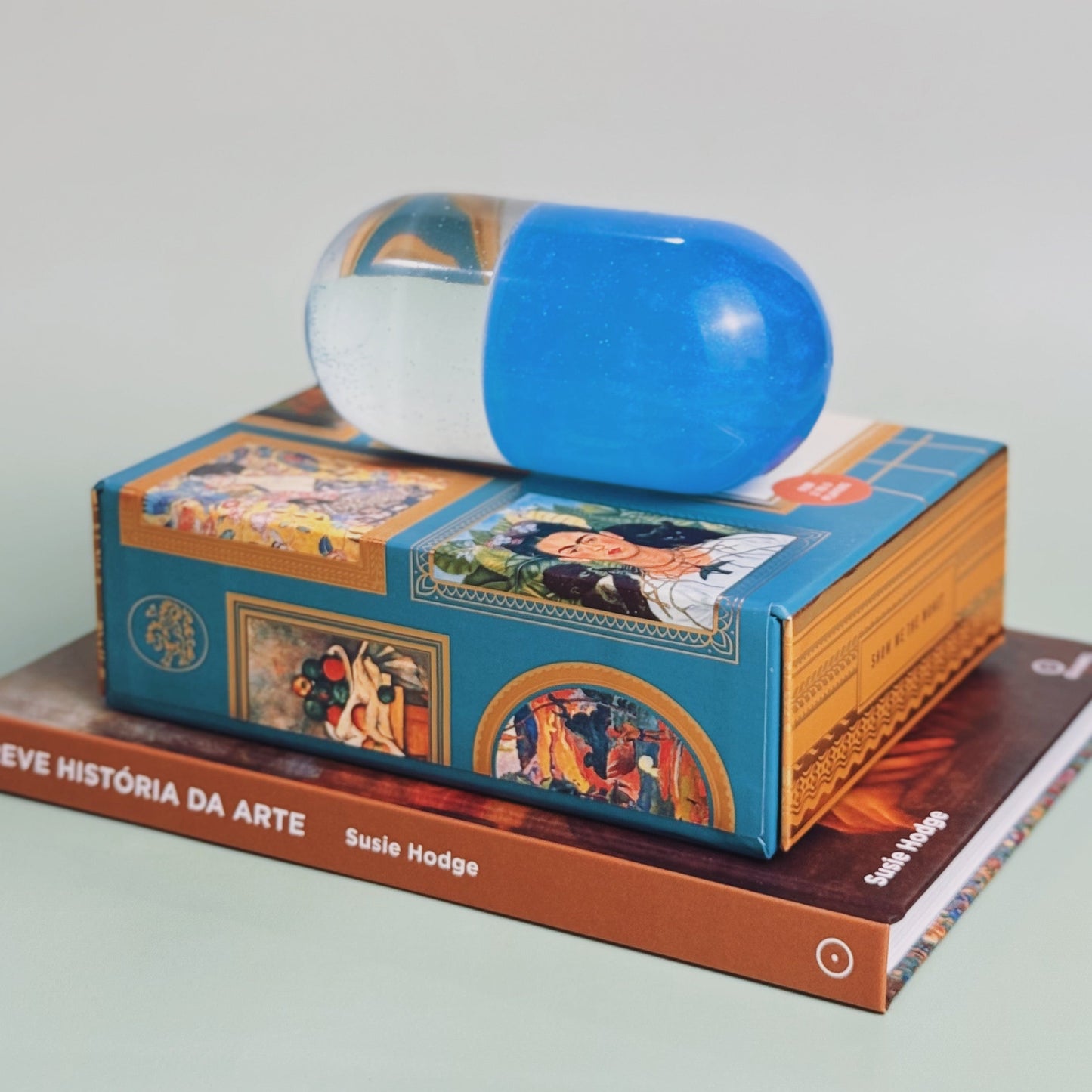 Livro Show Me the Monet – Jogo de Cartas
