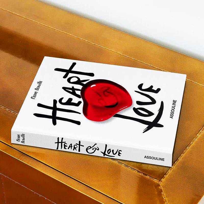Livro Heart & Love Assouline
