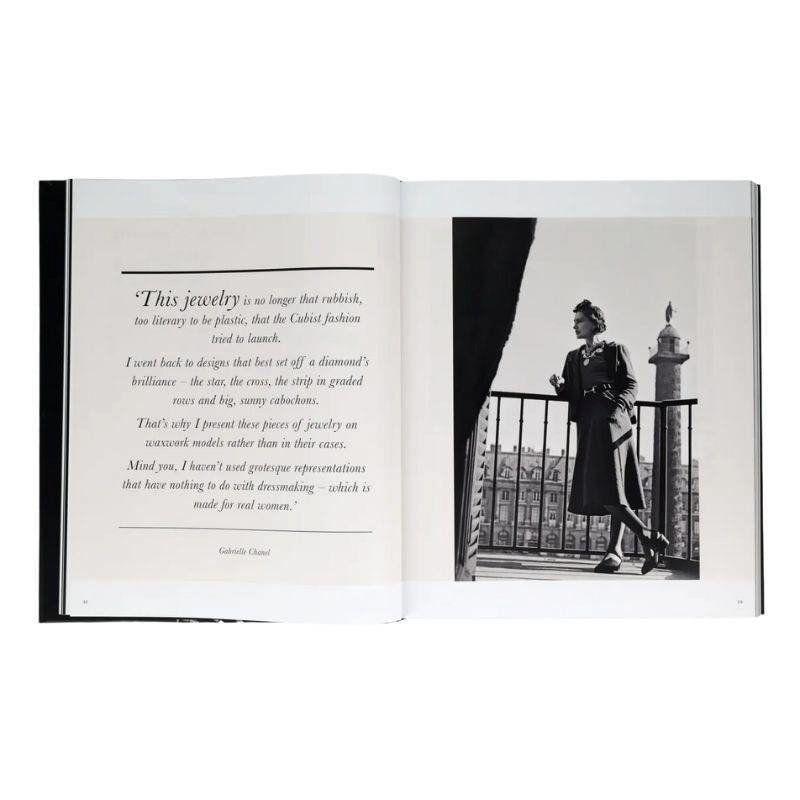 Livro Chanel Jewelry Thames & Hudson - Modern Mood