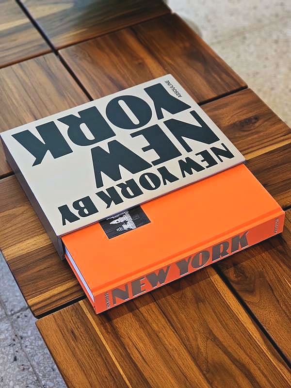 Livro Assouline New York By New York