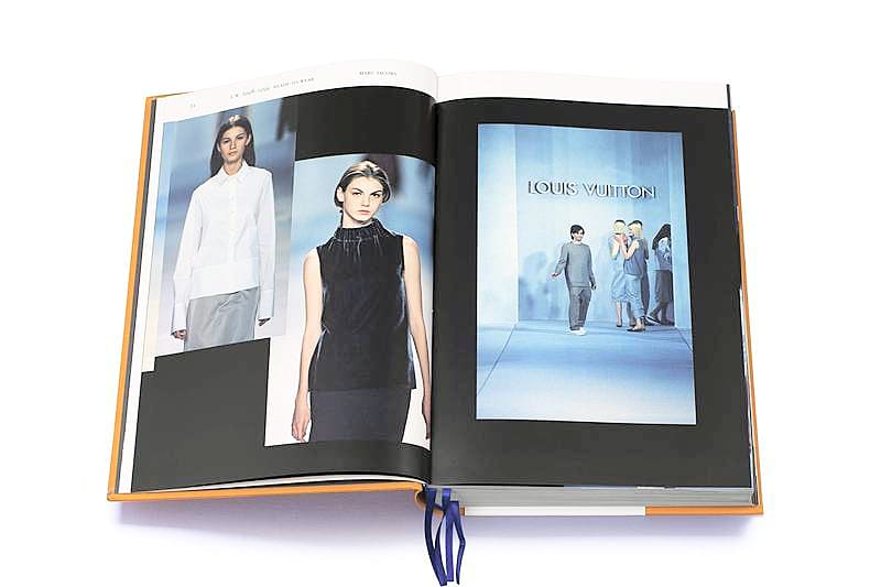 Livro Louis Vuitton - Catwalk Thames & Hudson - Modern Mood