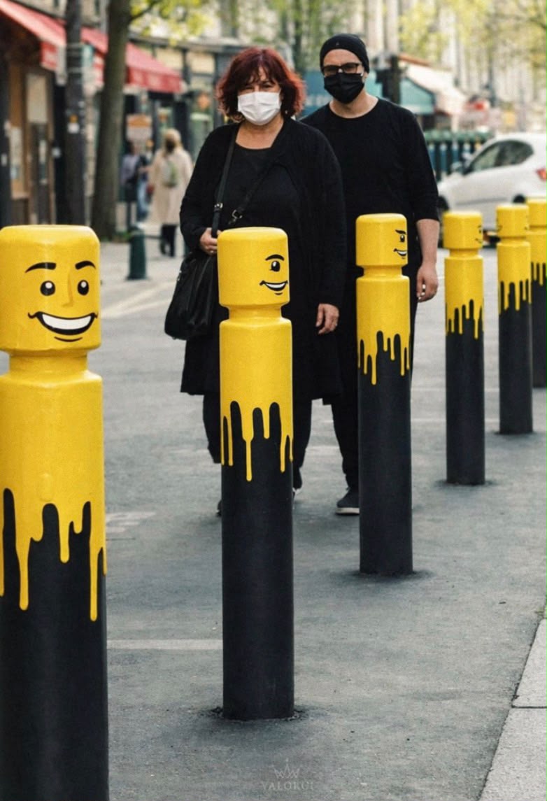 A LEGO não colocou o logo. E isso diz muito sobre o poder de uma marca.