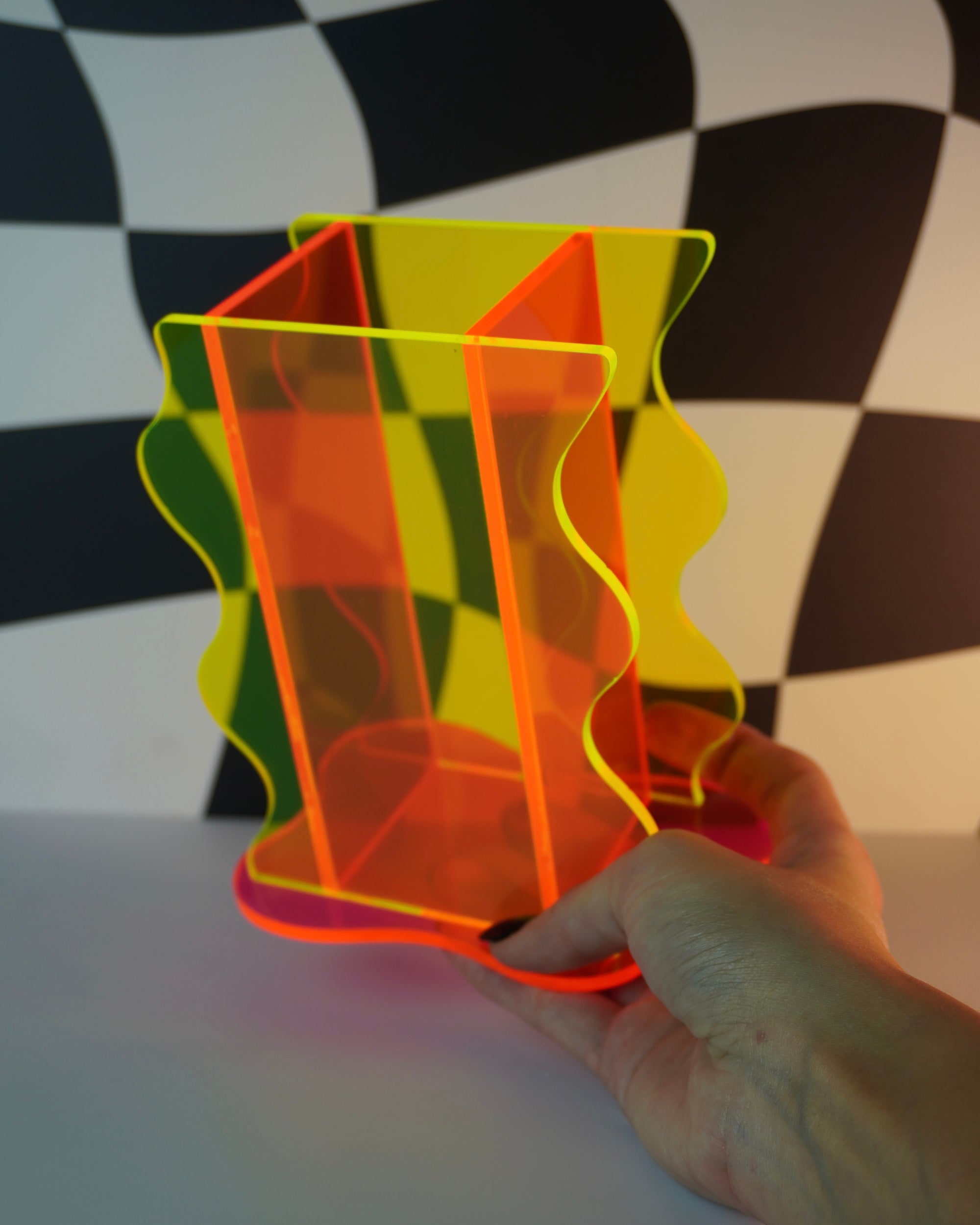 Vaso Wave - Vaso Orgânico de Acrílico Neon