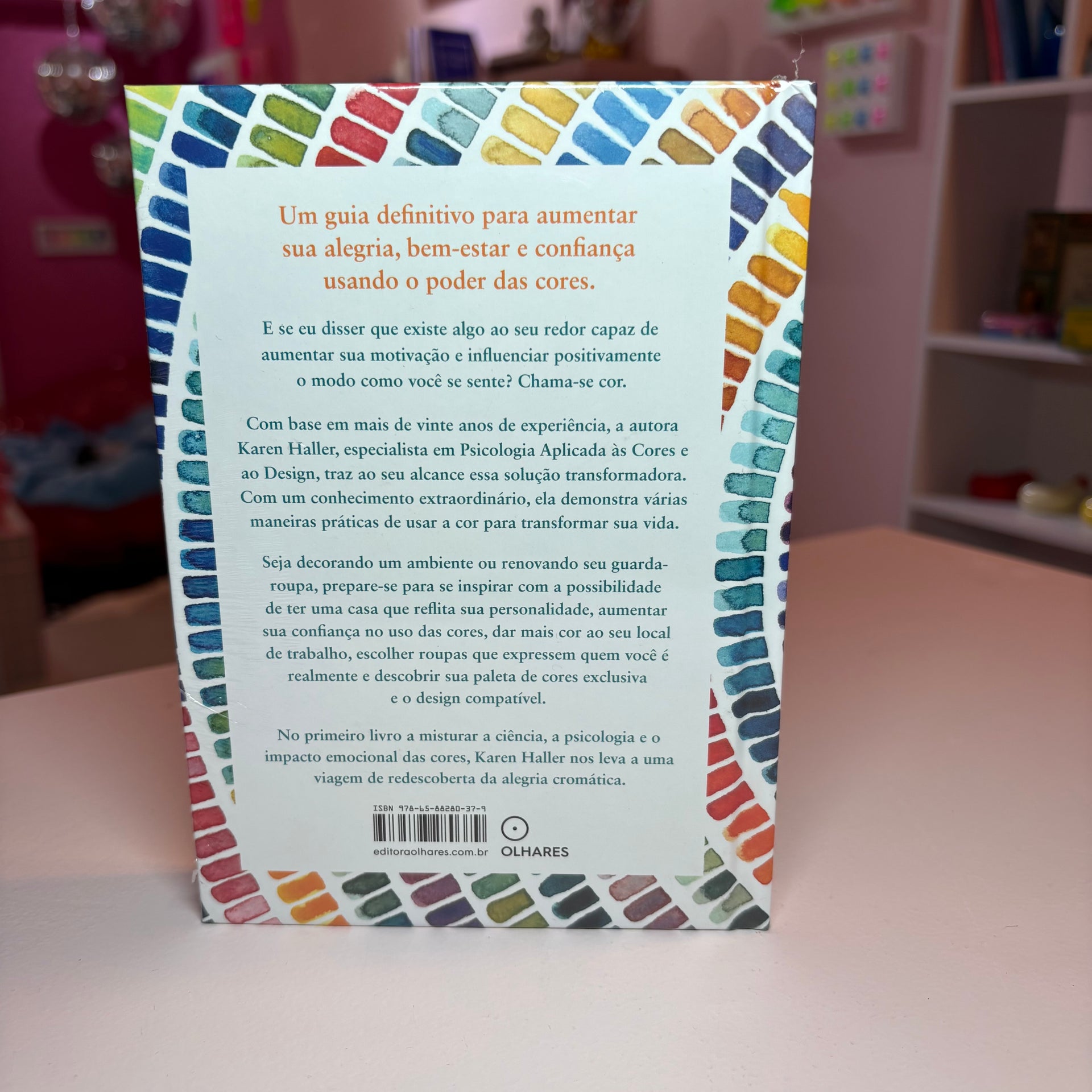 Livro Pequeno Livro das Cores, O Olhares