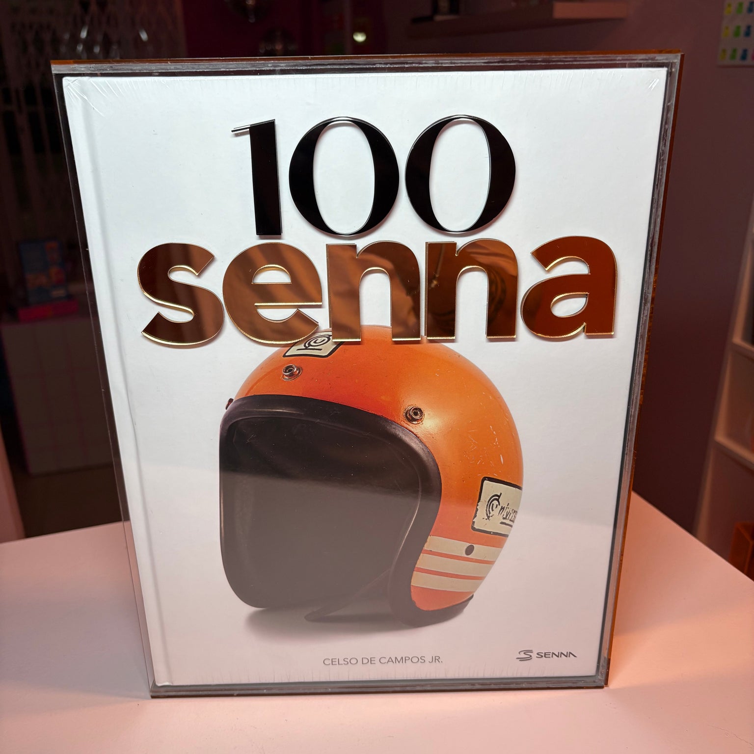 Livro Combo 100 Senna Botas + Capa Acrilica com Gravura Dourada - Modern Mood [WEBP]
