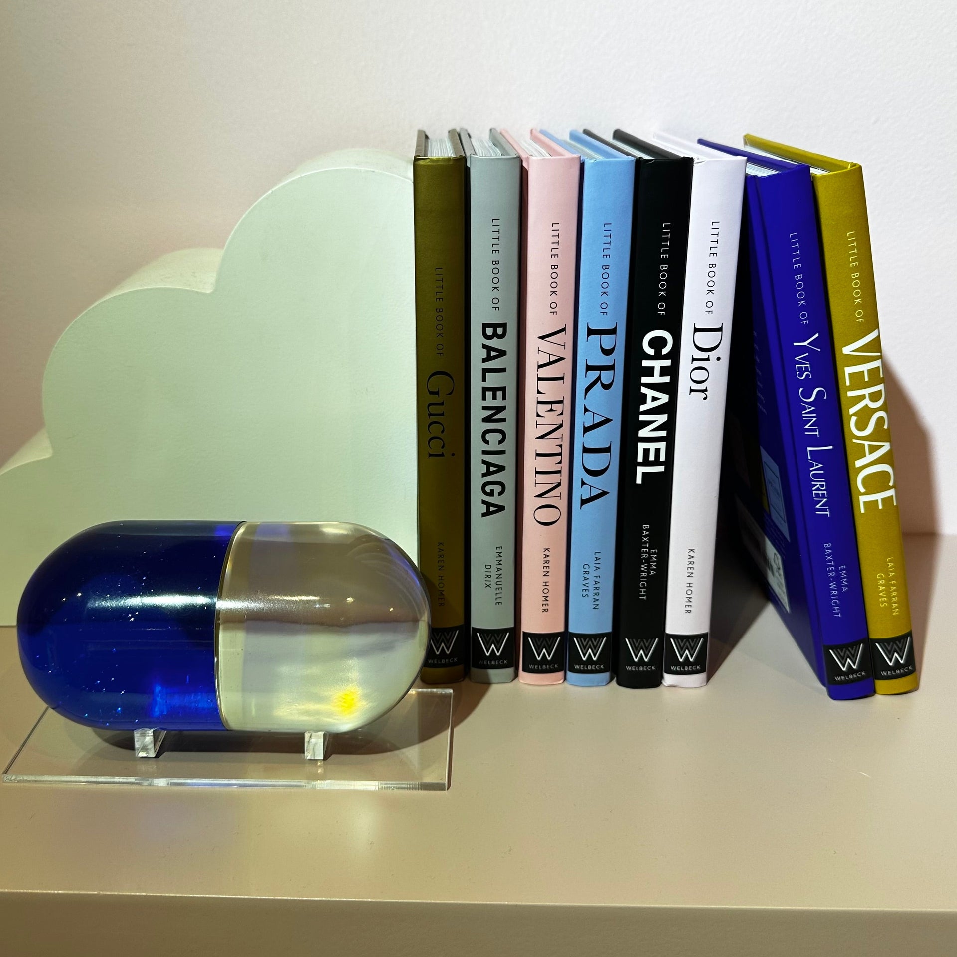 Livro The Little Book Of Versace Hachette Book Group - Usa