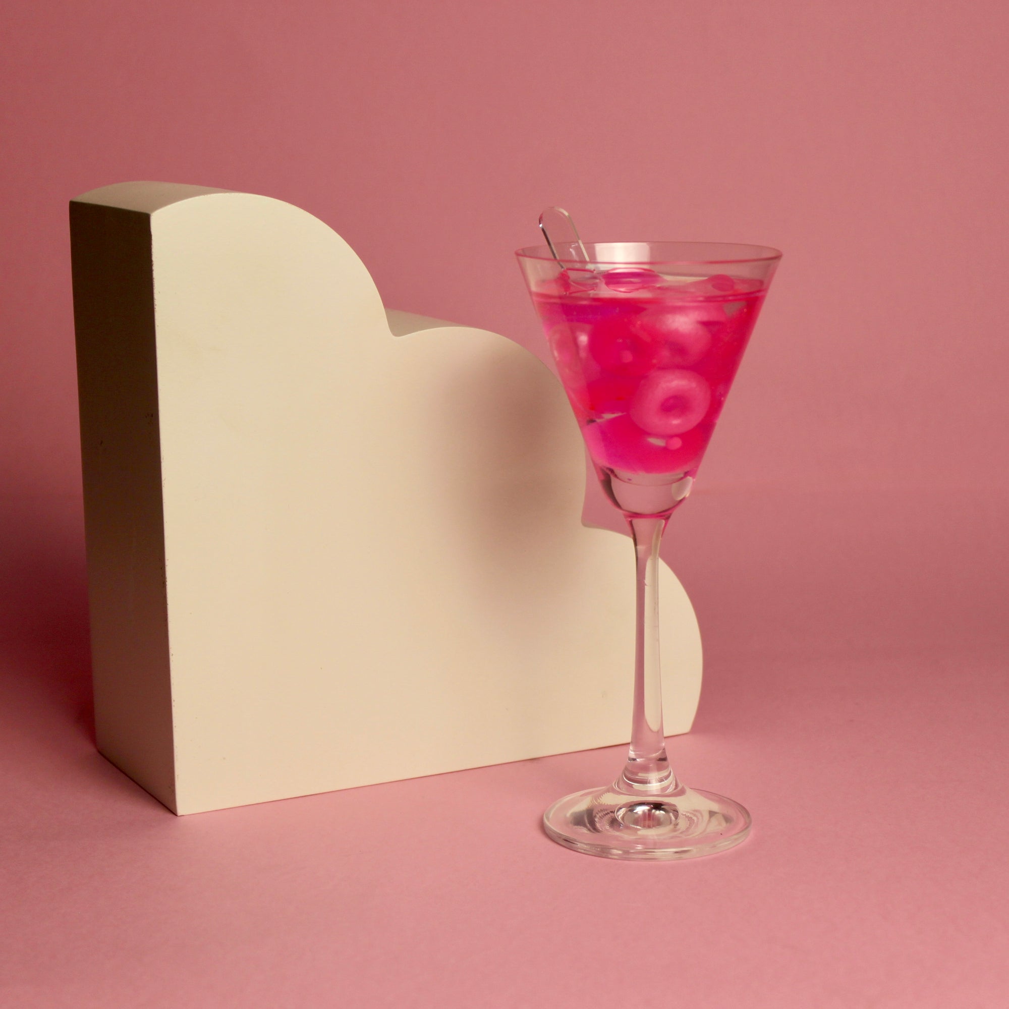 Taça decorativa Cosmopolitan Ink artesanal em vidro e resina, mini taça de 16 cm para decoração