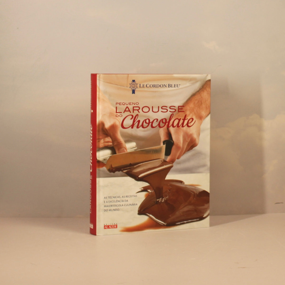 Livro Larousse do Chocolate Le Cordon Bleu