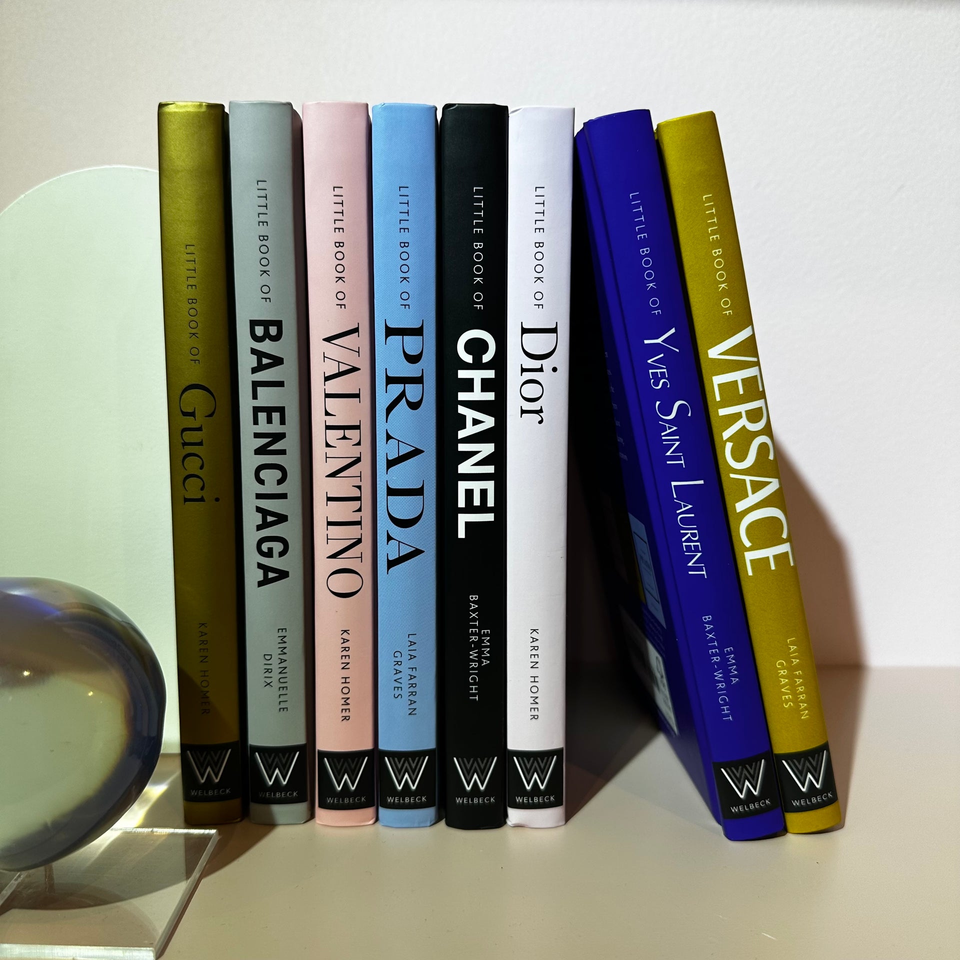 Livro The Little Book Of Versace Hachette Book Group - Usa
