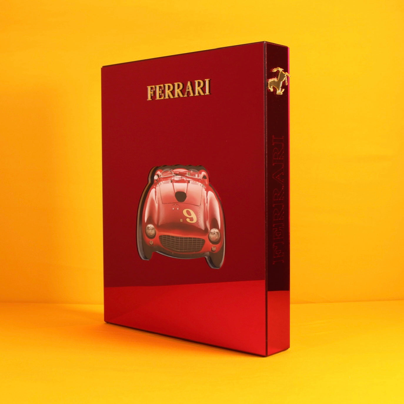 The Ferrari Book Teneues com capa acrílica premium espelhada exclusiva, coffee table book de luxo para decoração
