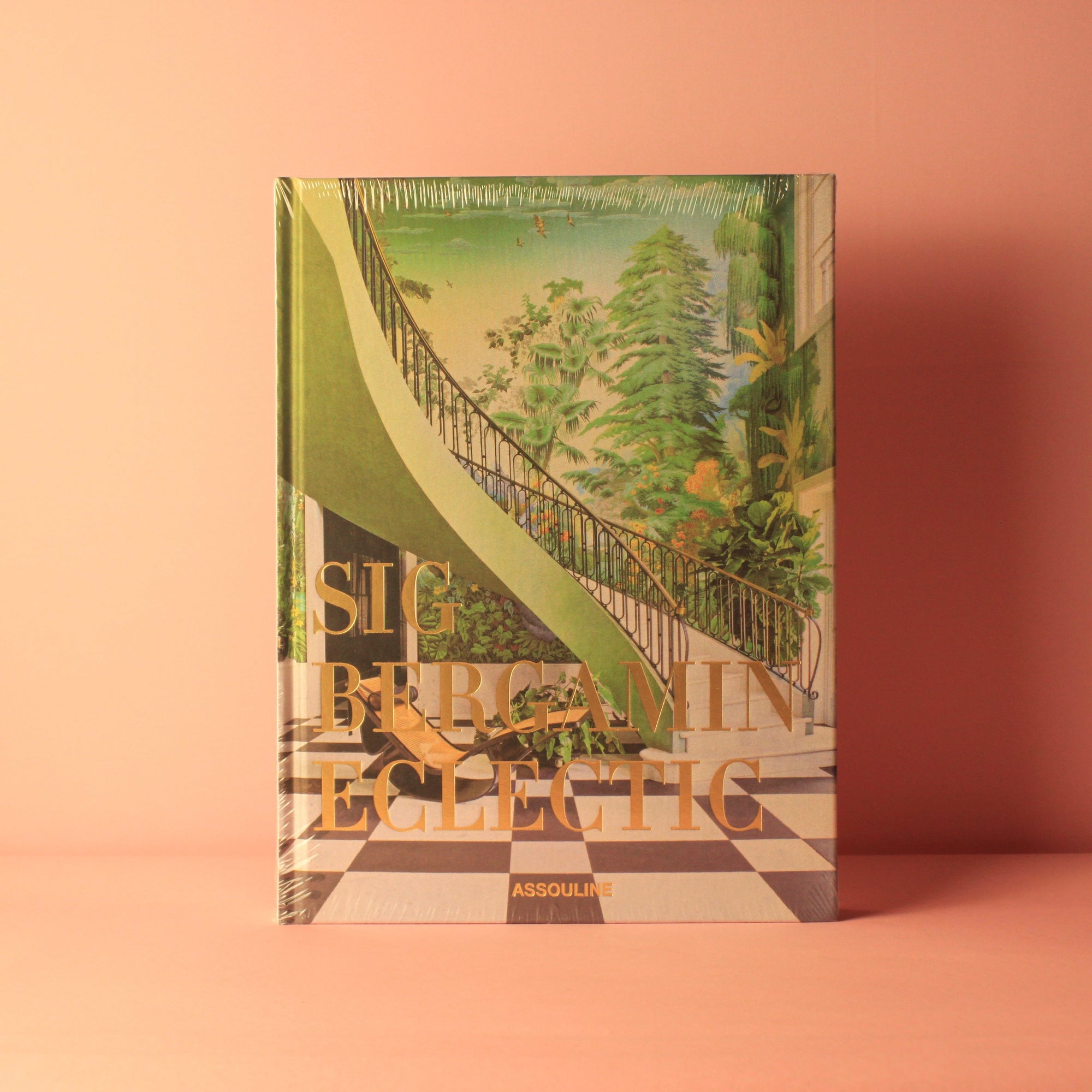 Livro Sig Bergamin: Eclectic da Assouline, coffee table book de luxo em capa dura