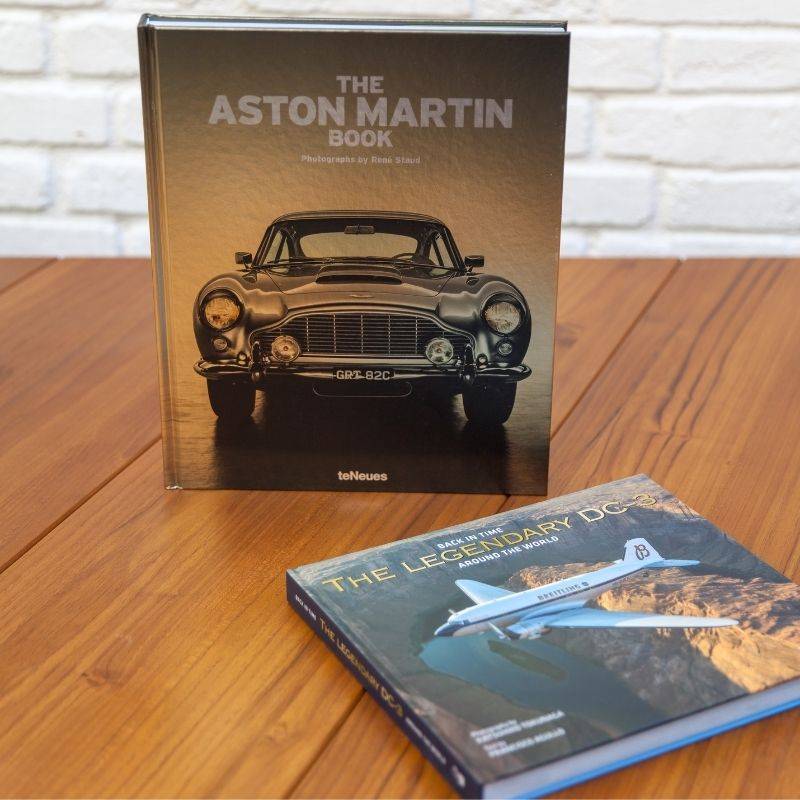 Livro The Aston Martin Book Teneues - imagem 2