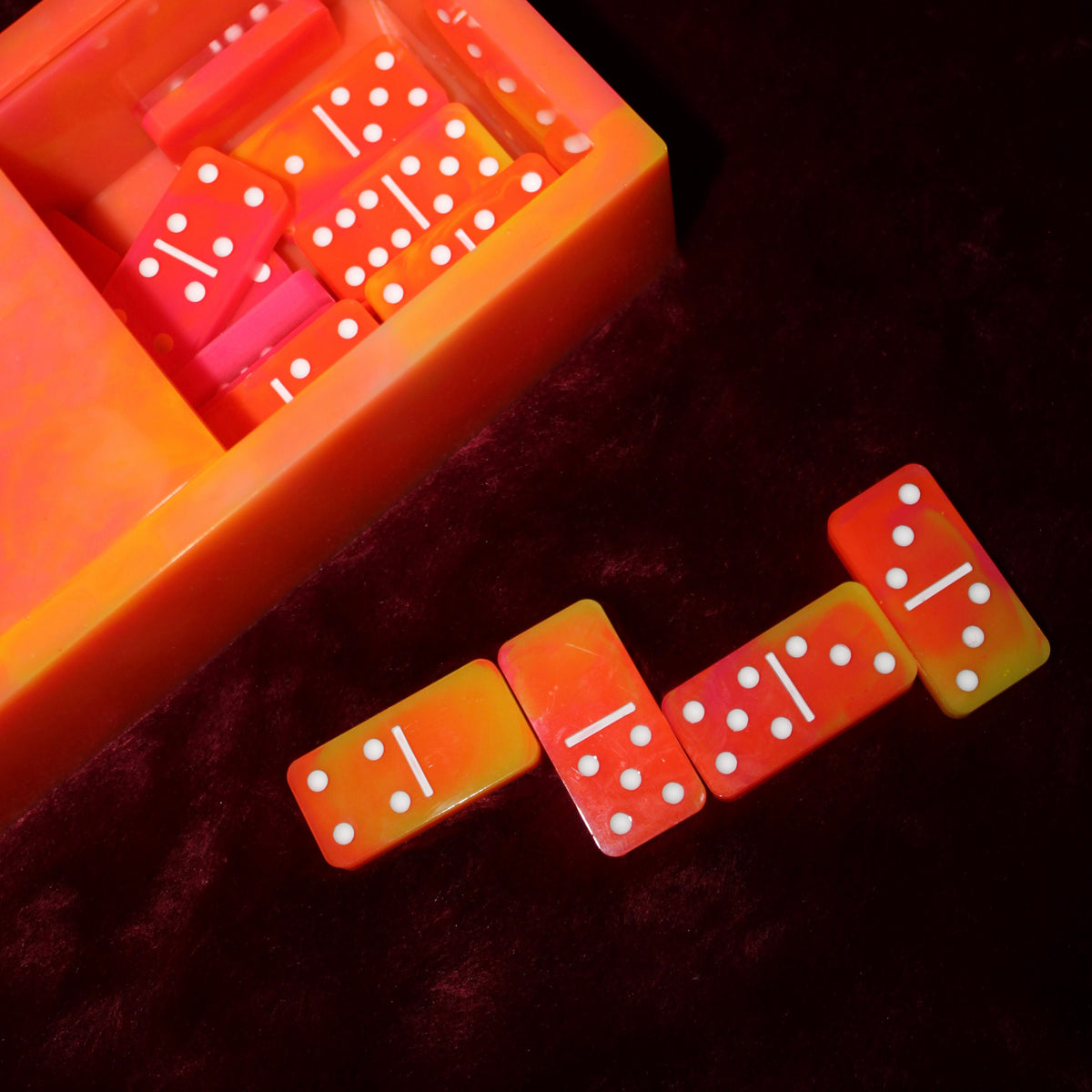 Domino Social Club - Jogo de Dominó com caixa
