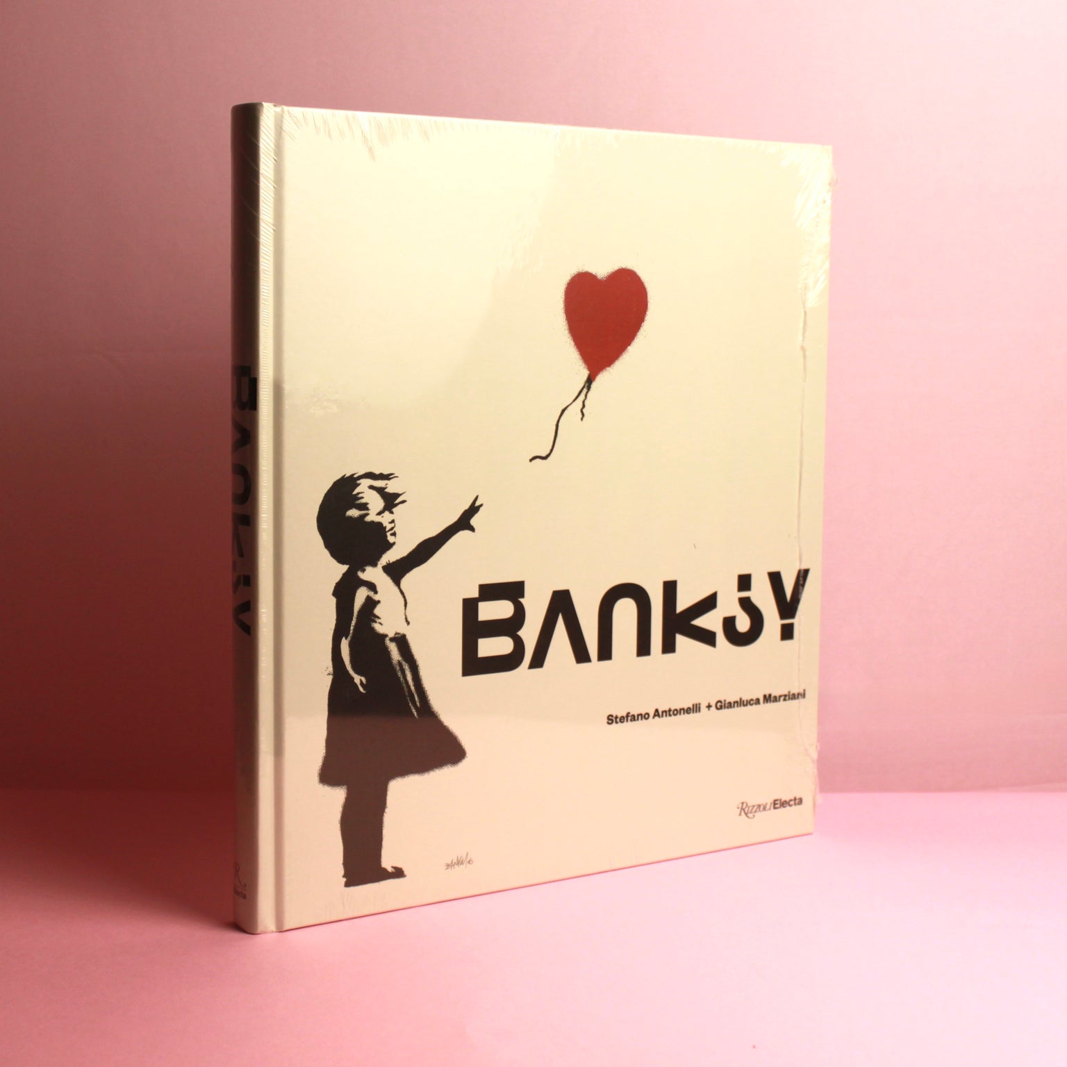 Livro Banksy Rizzoli em capa dura, coffee table book de arte urbana e edição premium para decoração