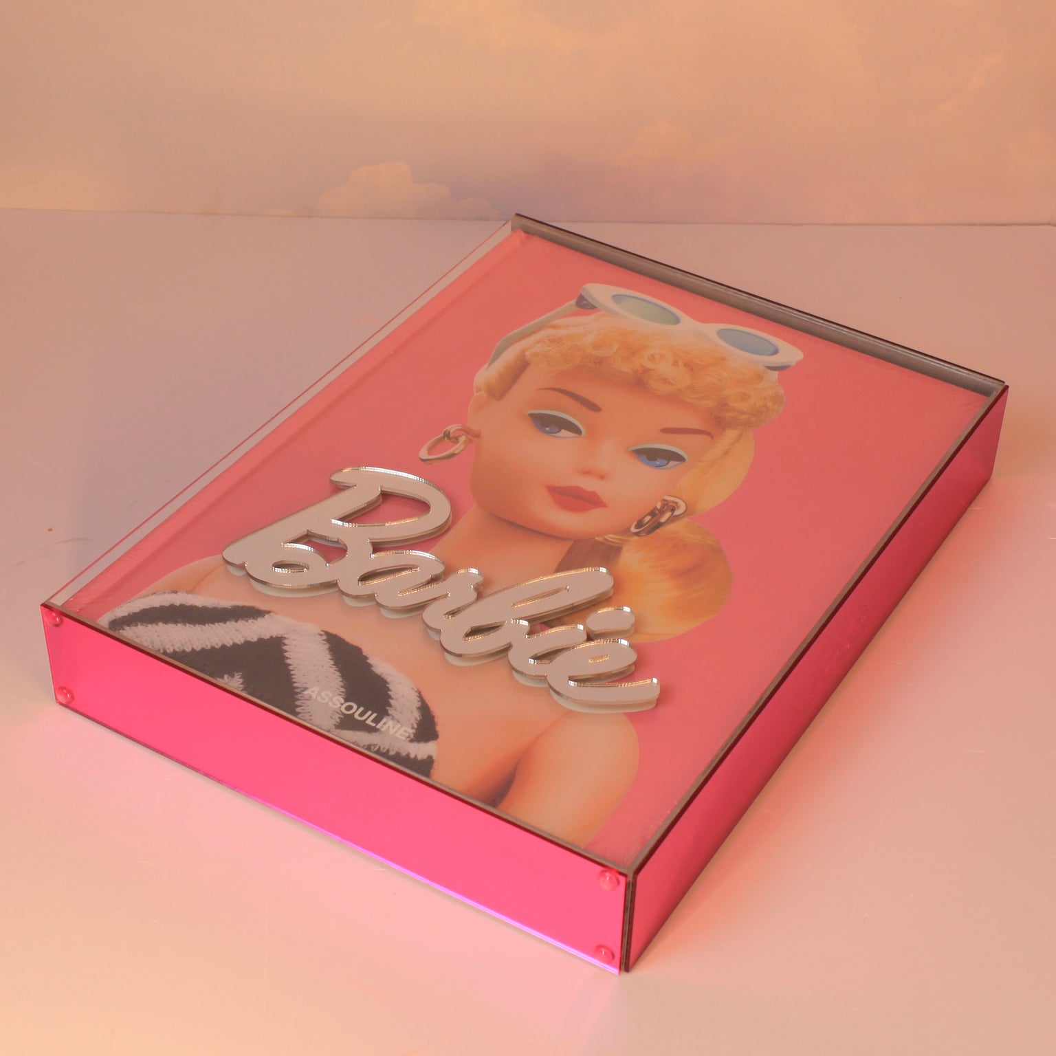 Livro Barbie Assouline — imagem 1
