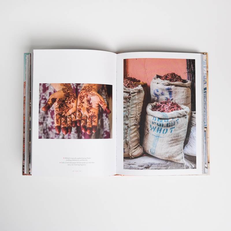 Livro Patterns Of India: a Journey Through Colors, Textiles, And The Vibrancy of Rizzoli - imagem 9