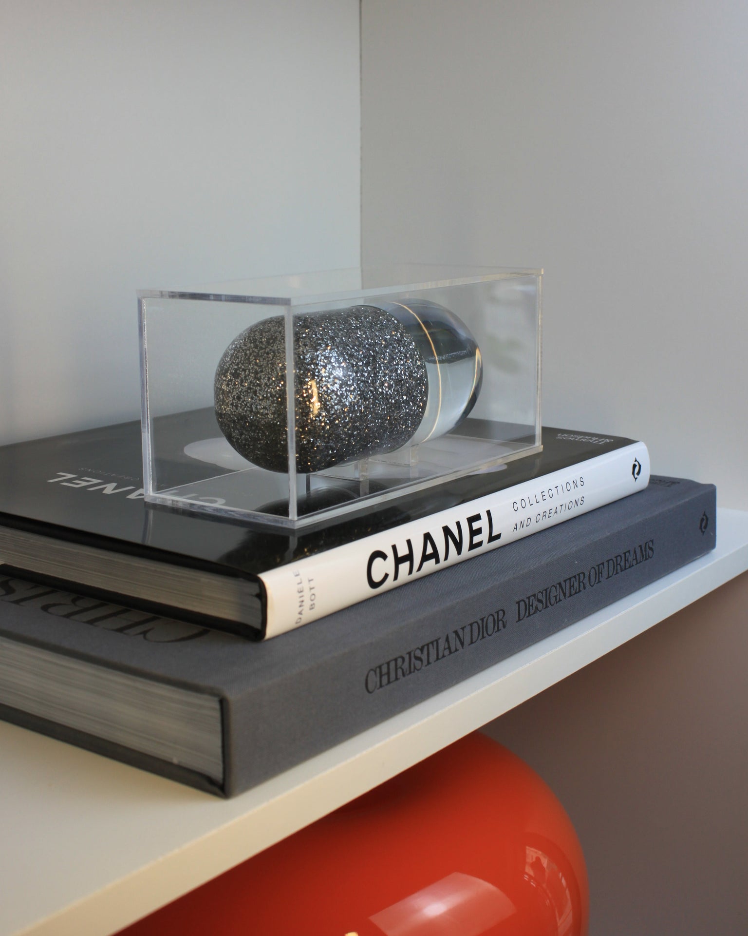 Adorno Pill - Silver Pill - Special Edition - Modern Mood