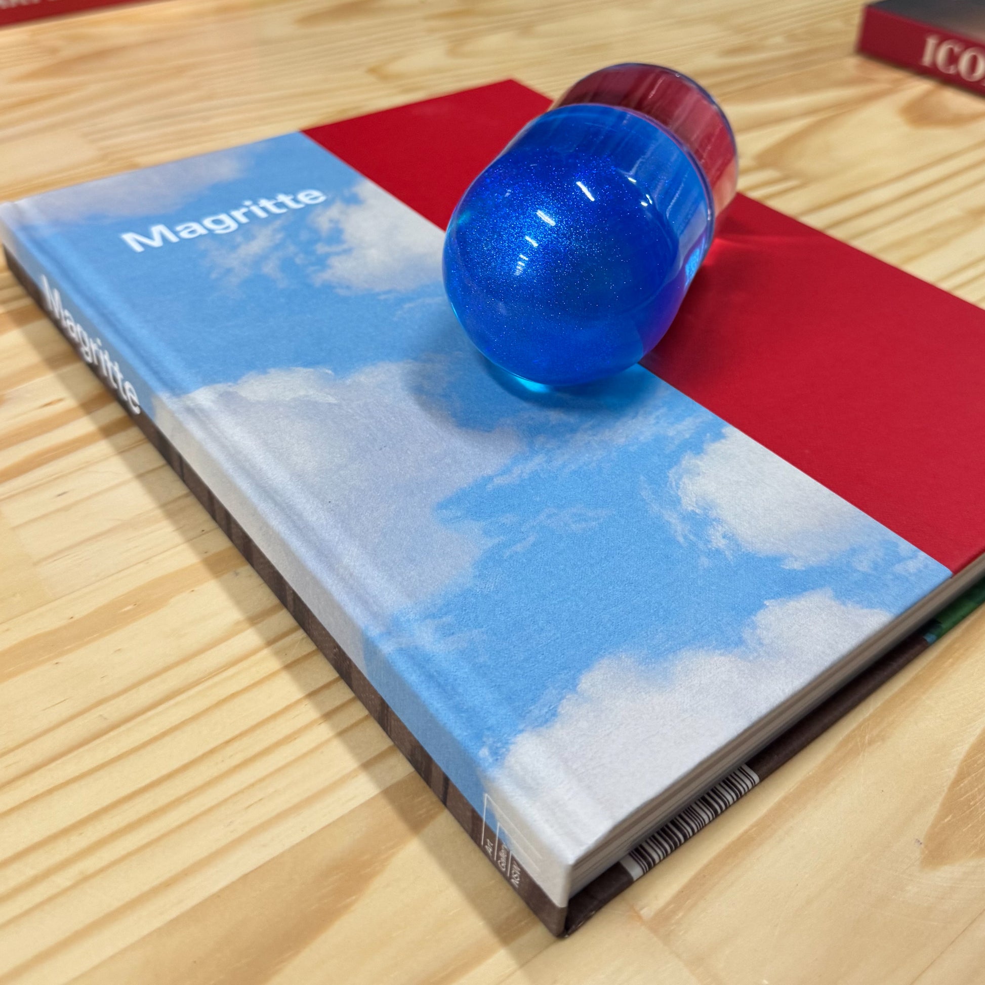 Livro Magritte Hachette Book Group - Usa - Modern Mood
