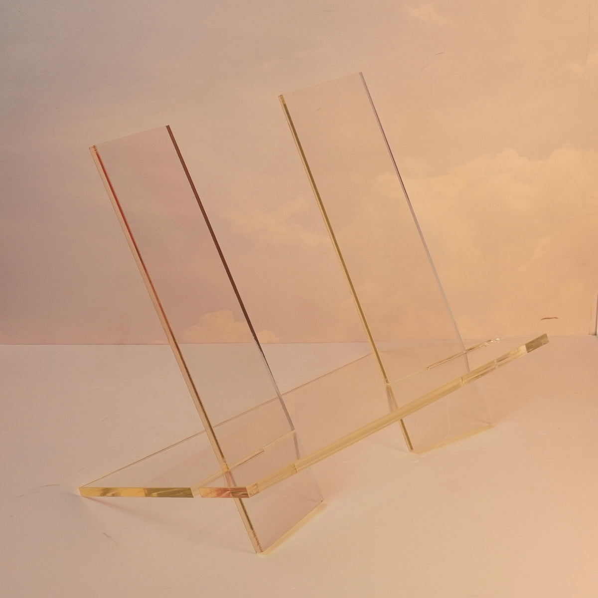 Suporte para livros Bookstand Clear em acrílico — imagem 1