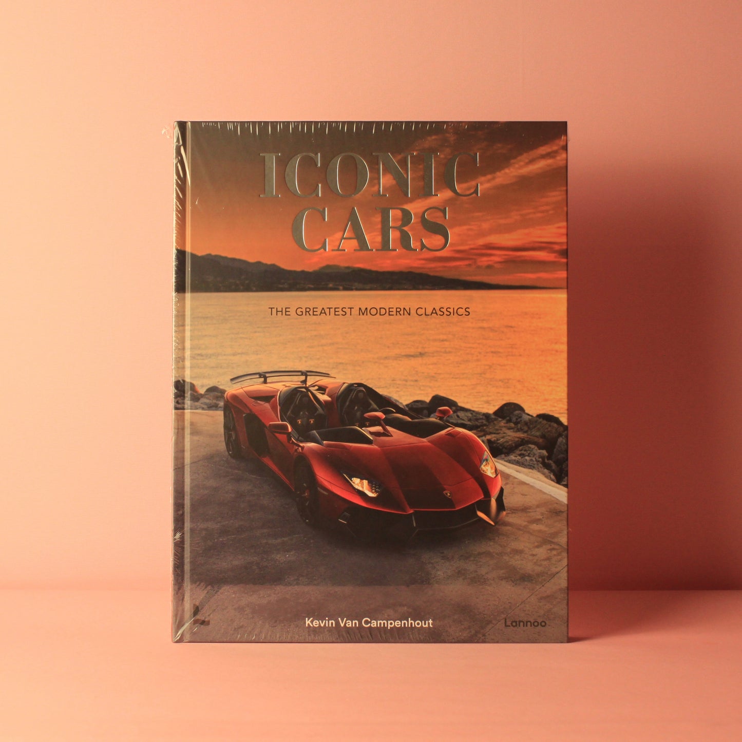 Livro Iconic Cars Lannoo Publishers