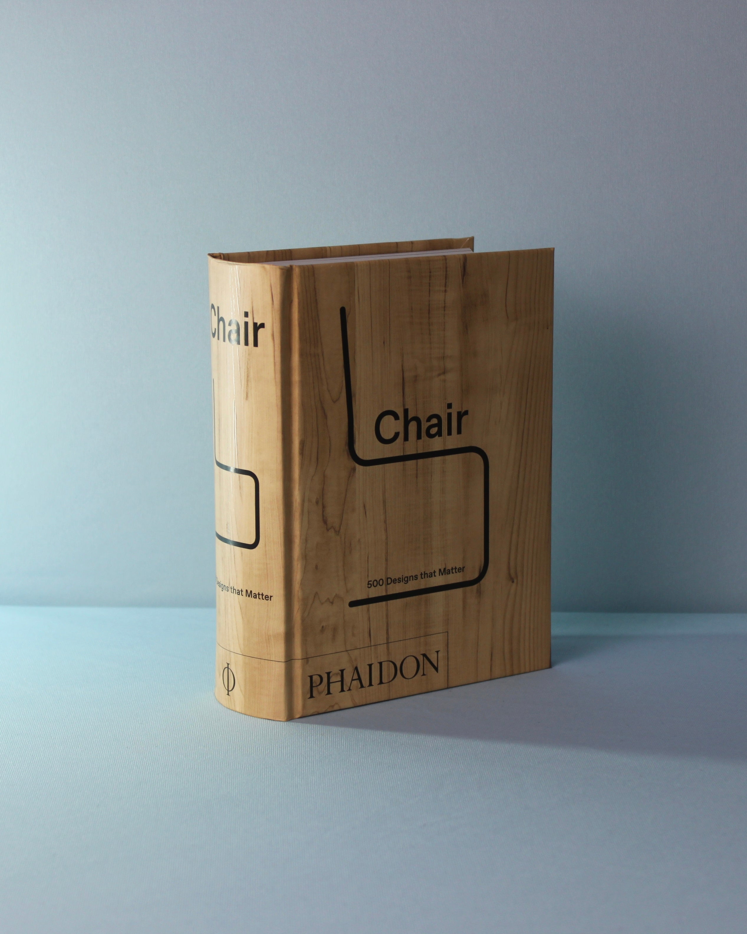 Livro Chair Phaidon em capa dura, coffee table book de design de interiores e decoração sofisticada
