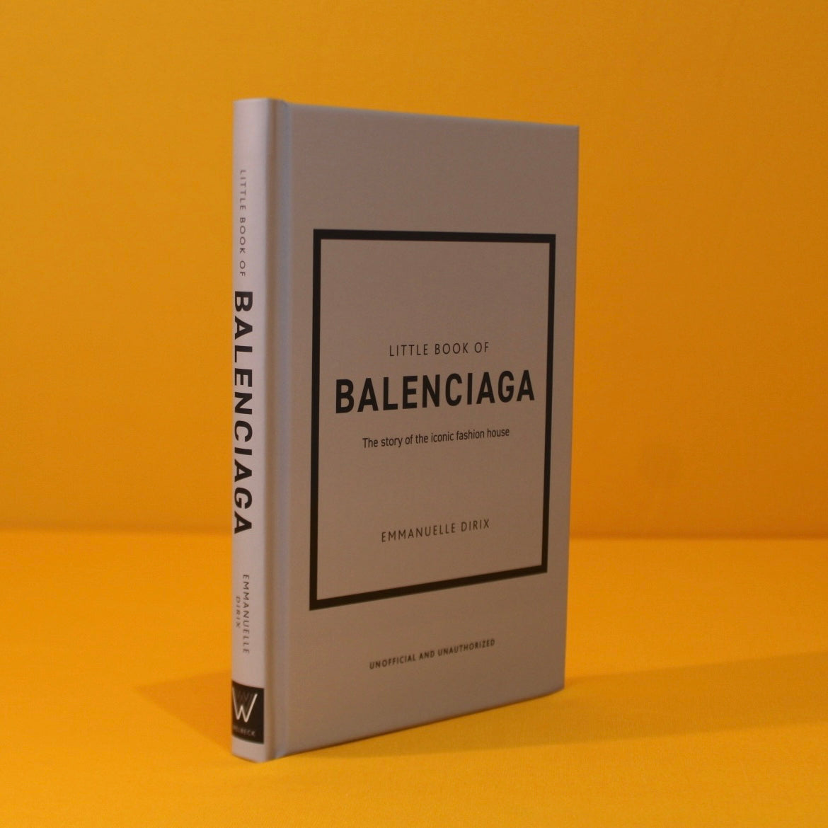 Livro Little Book of Balenciaga: O Mestre da Alta-Costura (Capa Dura Cinza) - Modern Mood