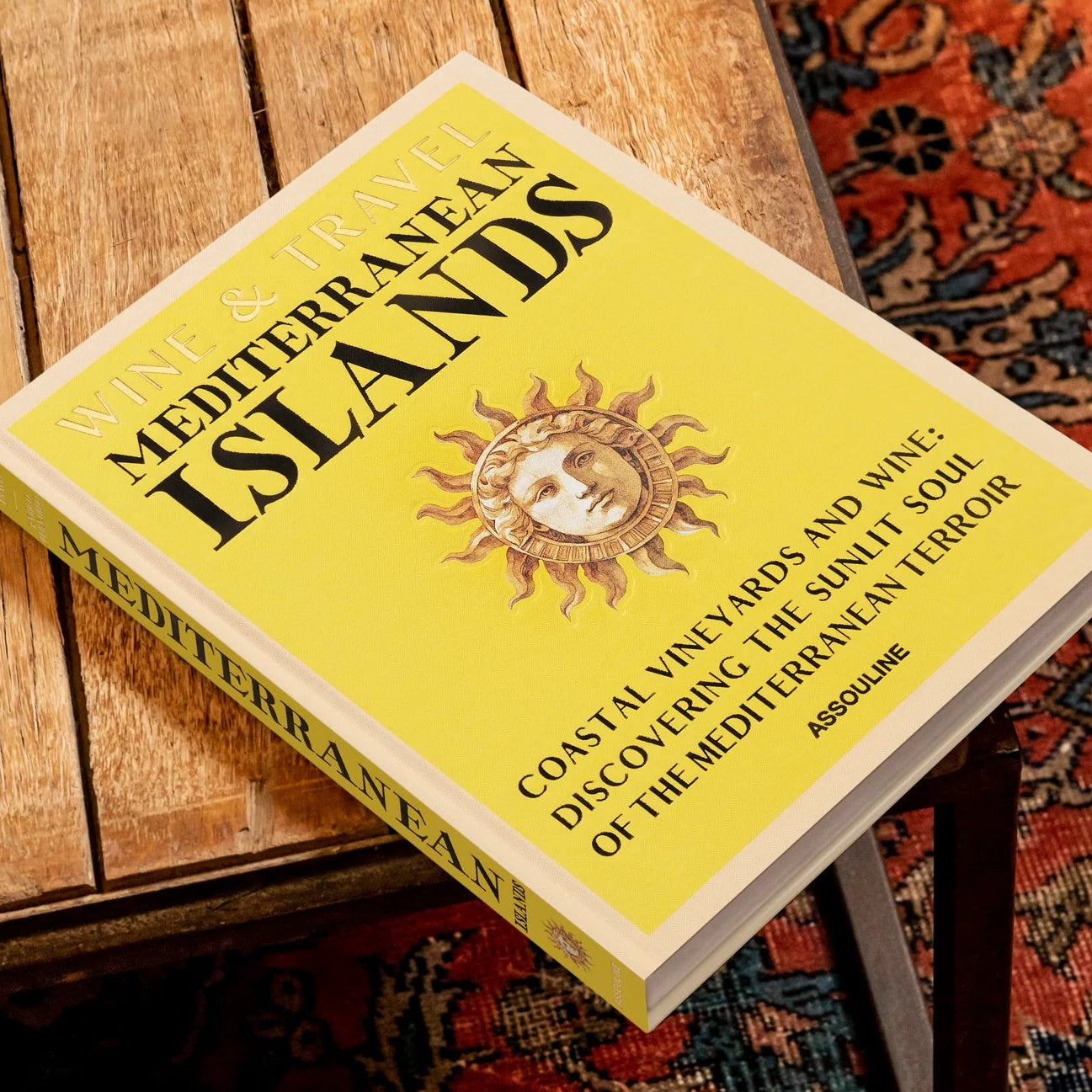 Livro Wine & Travel Mediterranean Islands Assouline