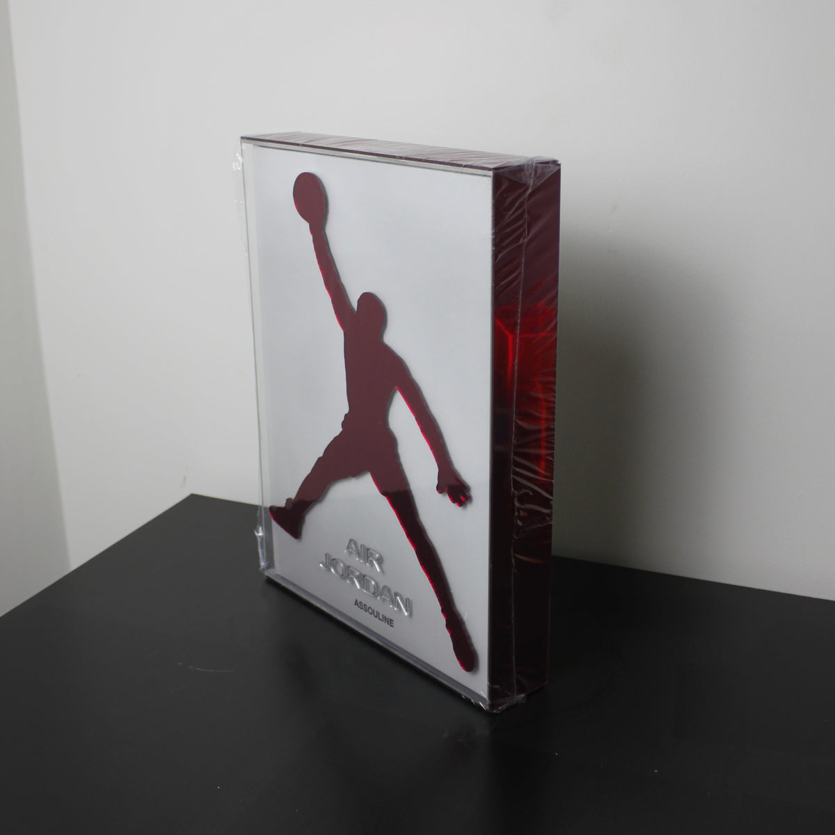 Livro Air Jordan Assouline - Modern Mood [WEBP]