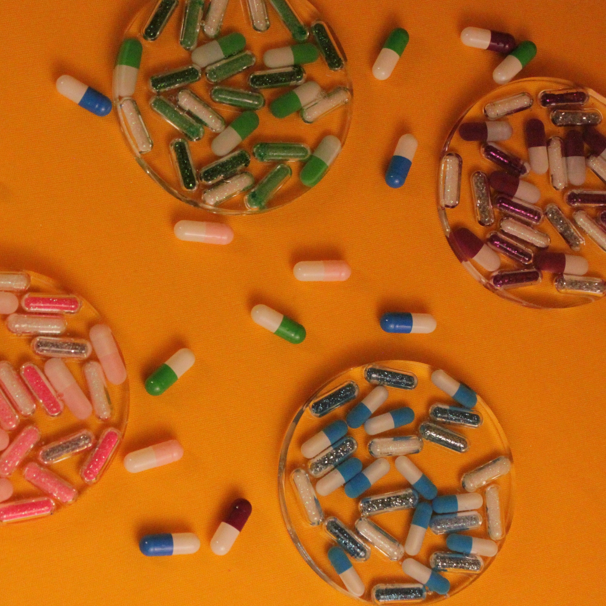 Daily Dose - Porta Copos com Pilulas - Modern Mood