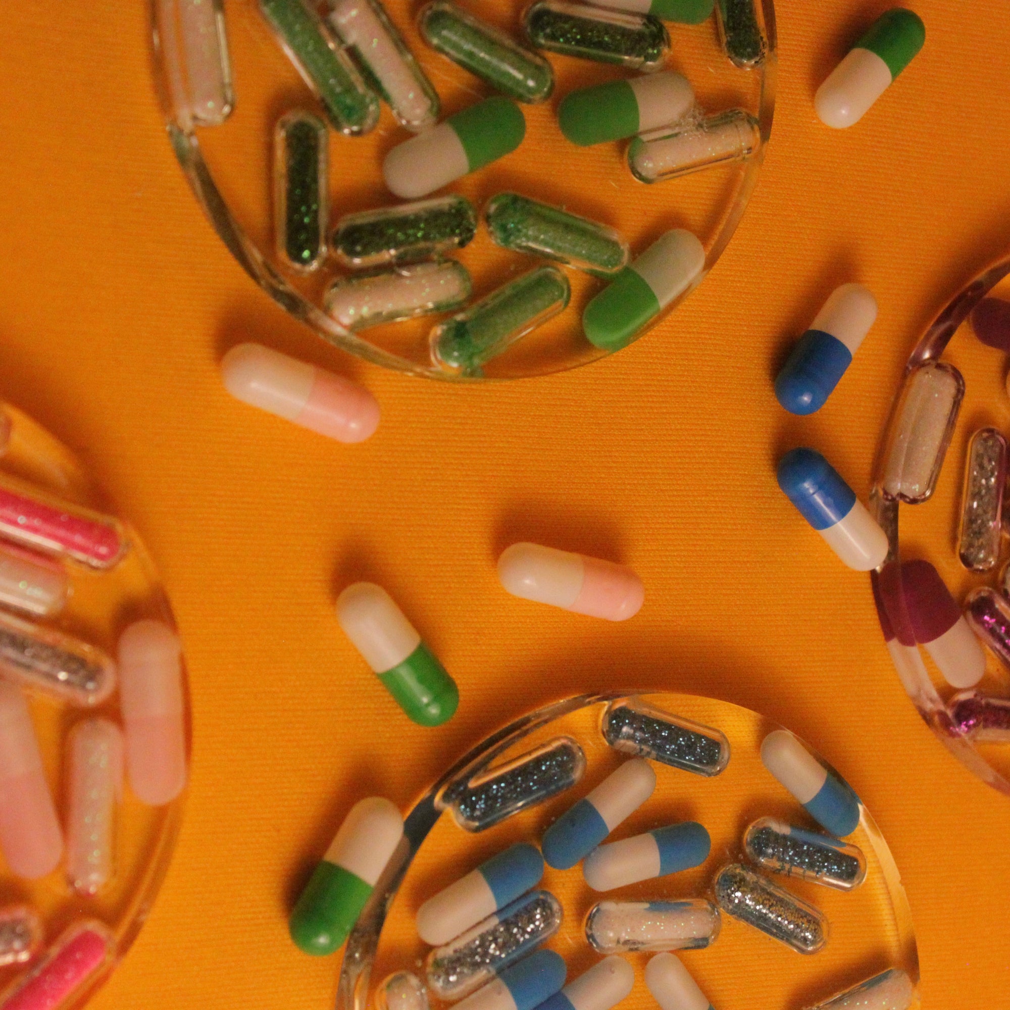 Daily Dose - Porta Copos com Pilulas - Modern Mood