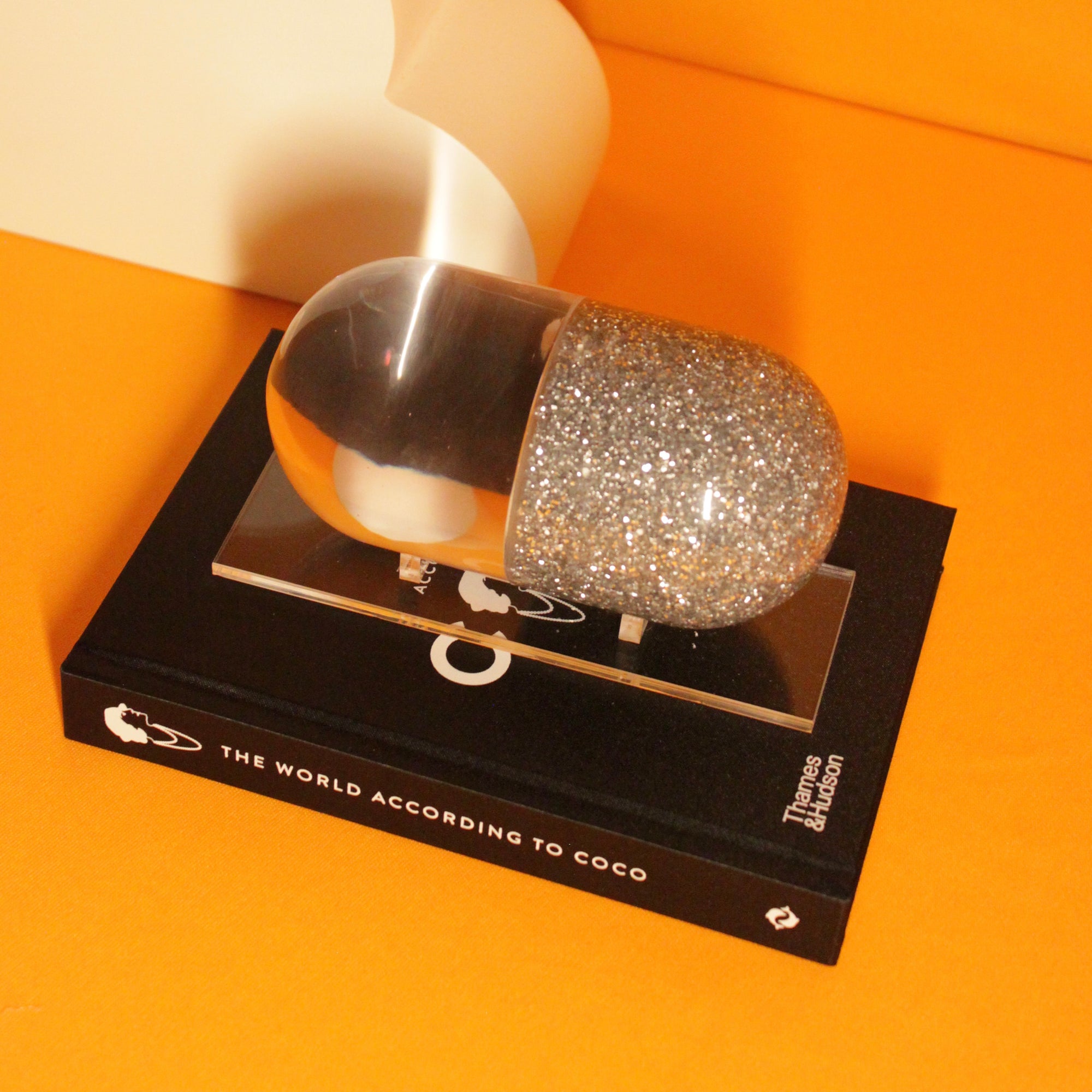 Silver Pill - Special Edition - Adorno Pill - Modern Mood