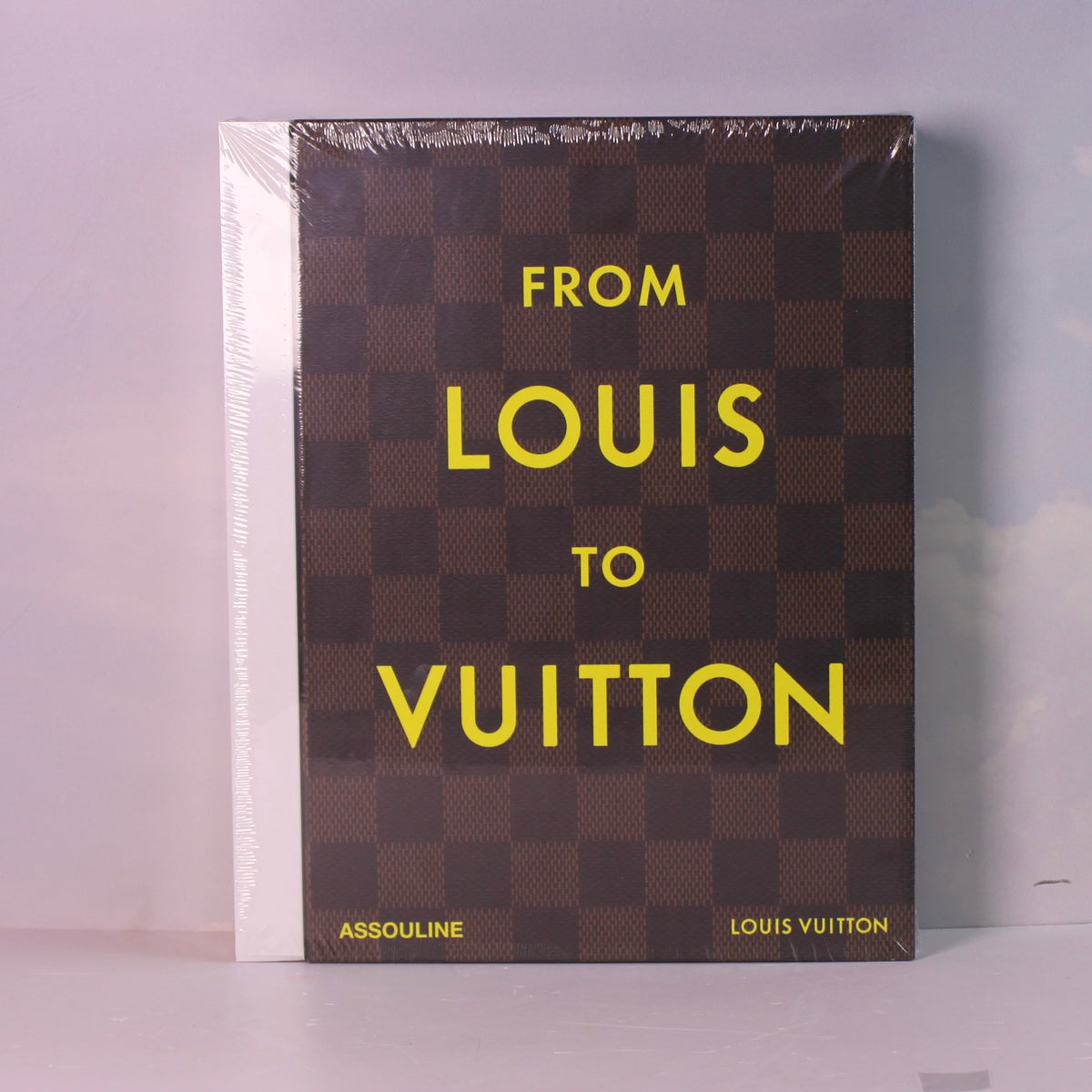 Livro From Louis to Vuitton Assouline