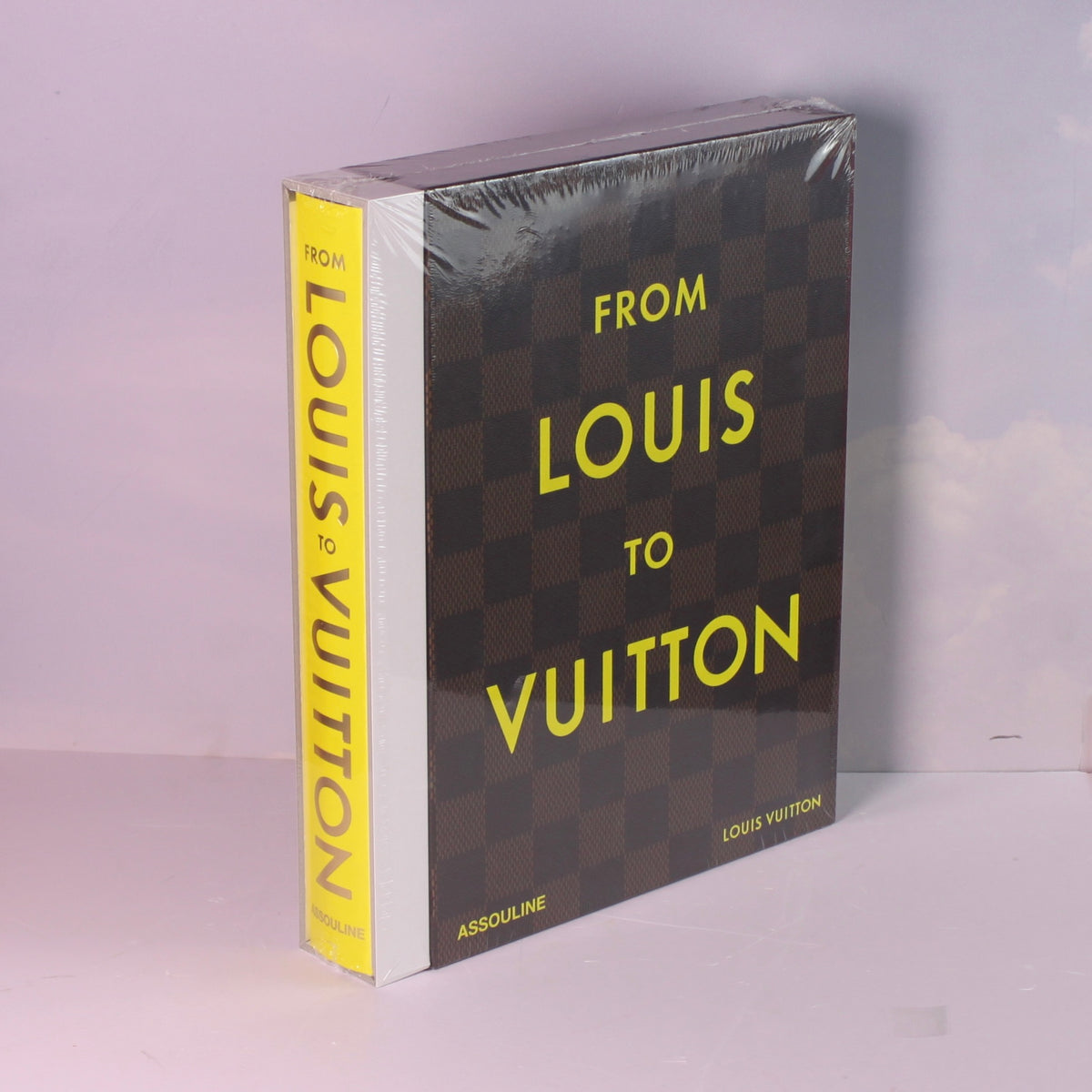 Livro From Louis to Vuitton Assouline