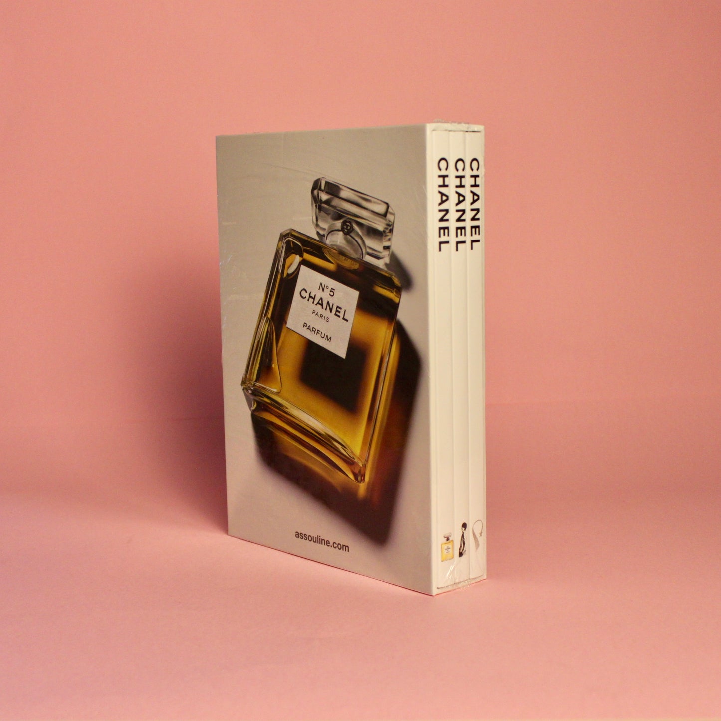 Livro Chanel - Slipcase (new Edition) Assouline - Modern Mood