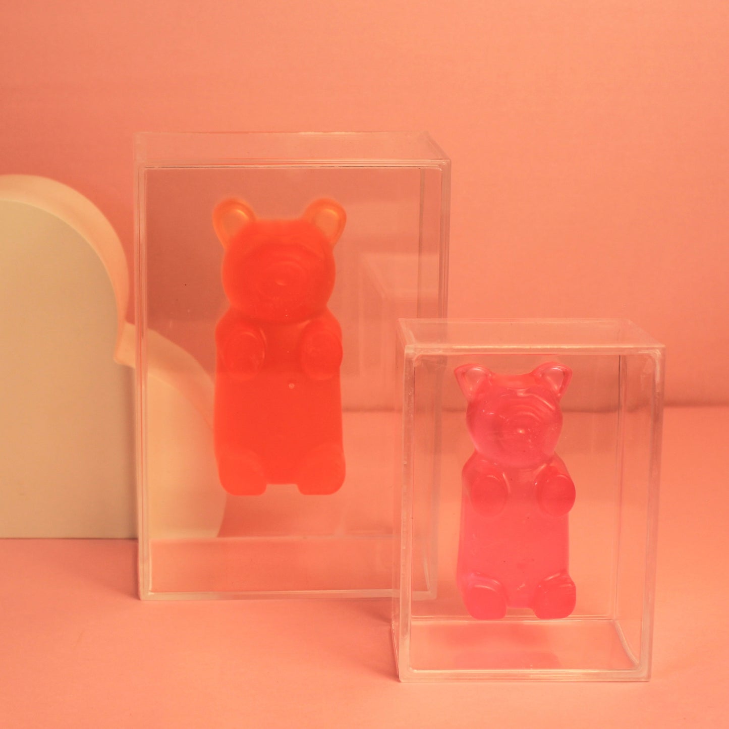 Gummy Bear - Urso No Acrilico - Modern Mood