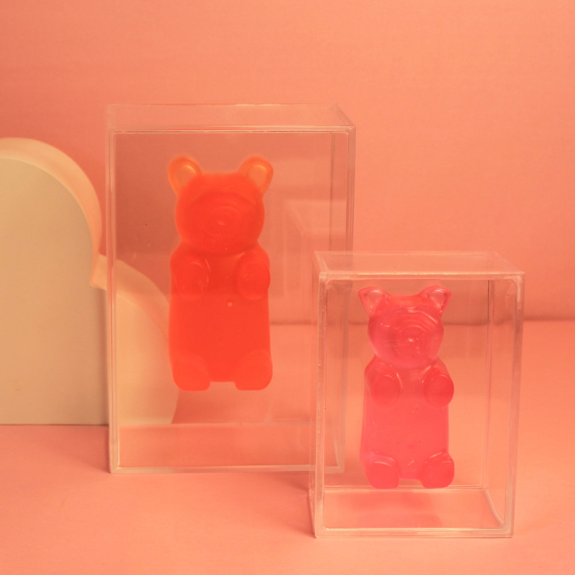 Gummy Bear - Urso No Acrilico - Modern Mood