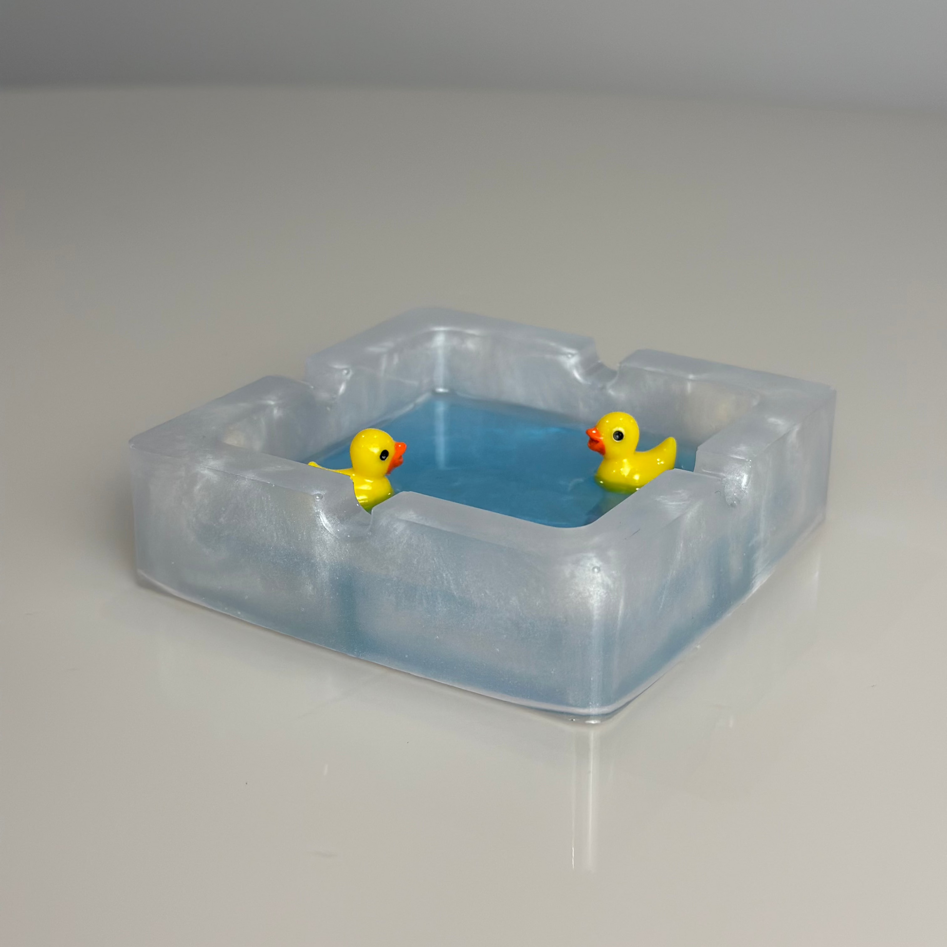 Cinzeiro Duck - Modern Mood