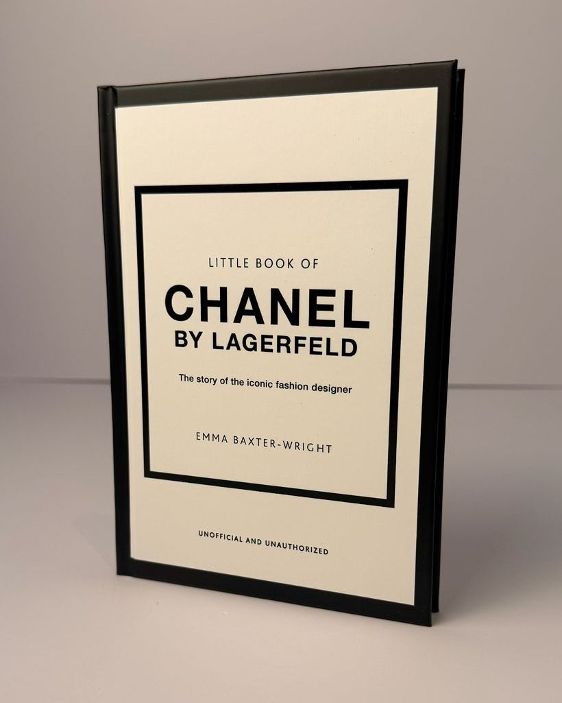 Livro Chanel by Lagerfeld em capa dura, livro de moda decorativo e colecionável da Modern Mood