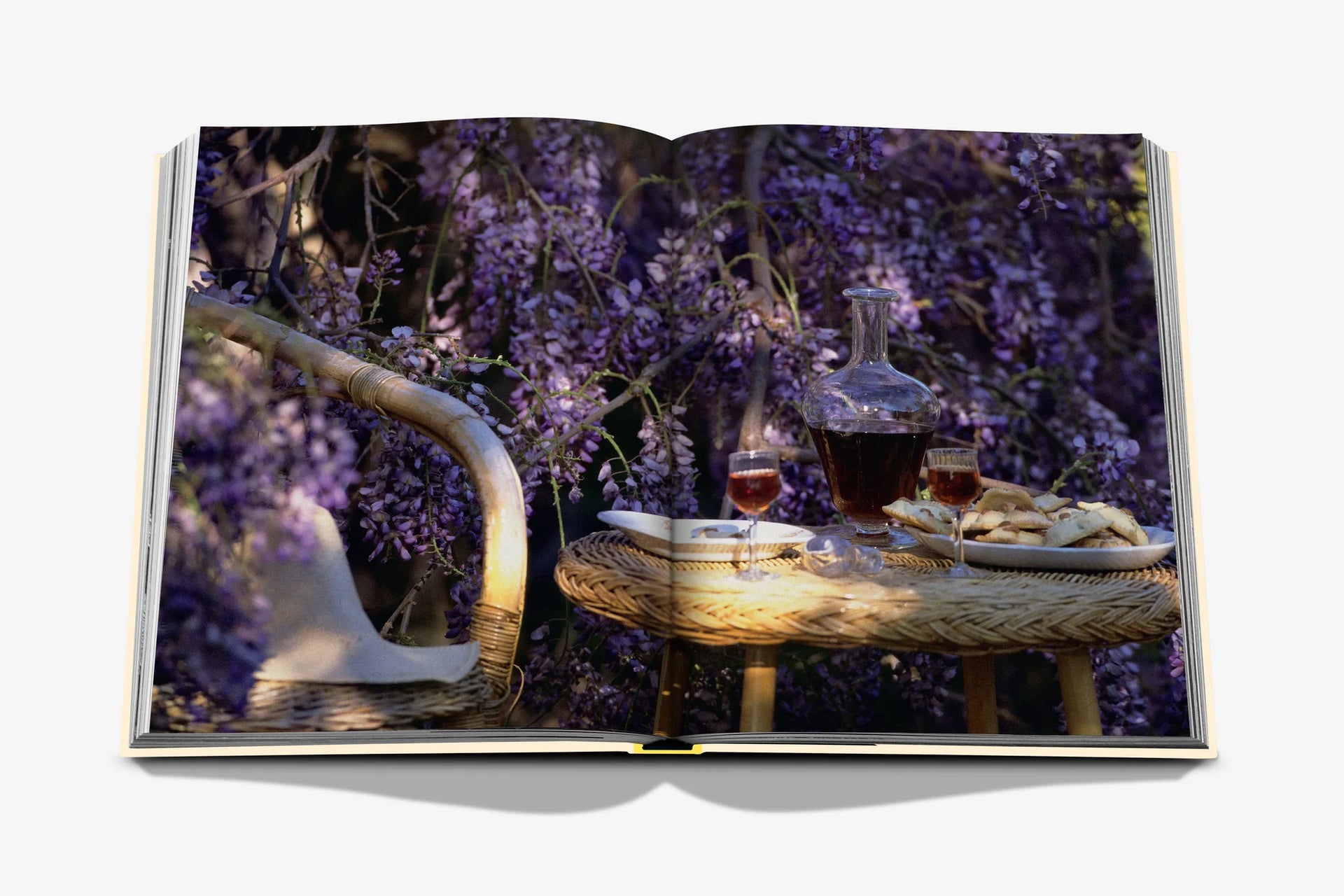 Livro Wine & Travel Mediterranean Islands Assouline