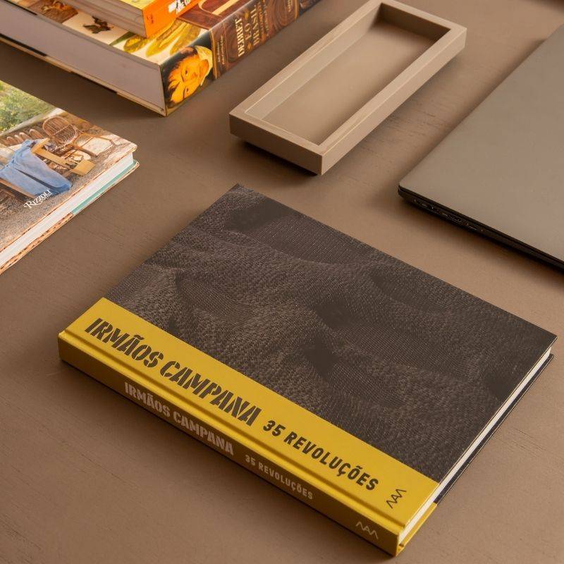 Livro Irmaos Campana 35 Revolucoes Campana Design com Art Artesan - imagem 3