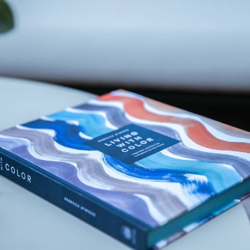Livro Living With Color - Inspiration And How-tos To Brighten Up Your Home Rizzoli - imagem 6