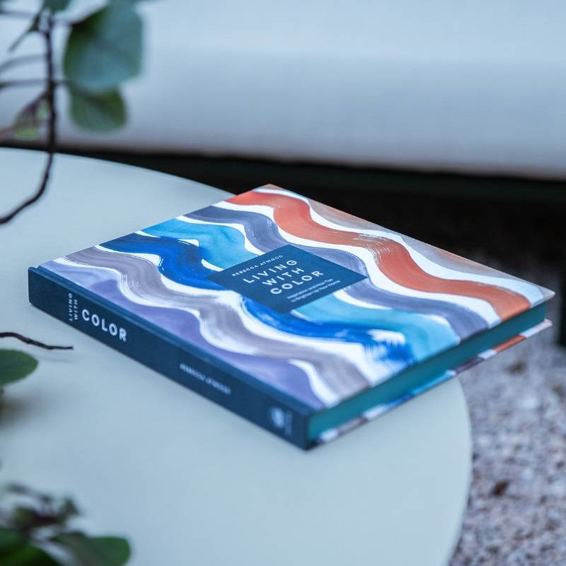 Livro Living With Color - Inspiration And How-tos To Brighten Up Your Home Rizzoli - imagem 7