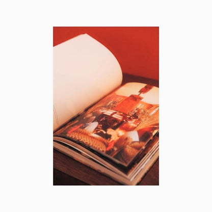 Livro Yves Saint Laurent at Home Assouline - Modern Mood