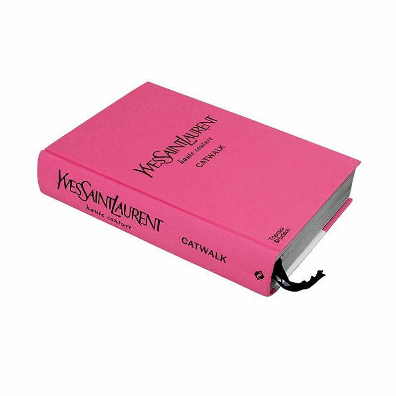 Livro Catwalk Yves Saint Laurent