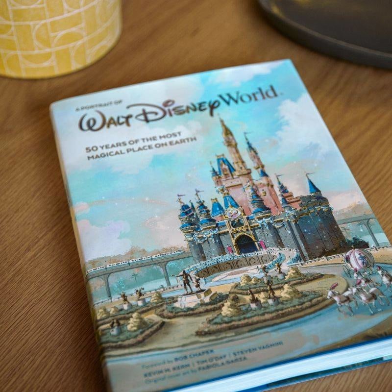 Livro A Portrait of Walt Disney World Penguin Randon House Llc - Modern Mood