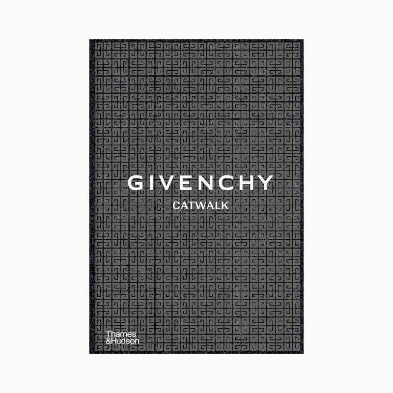Livro Givenchy Catwalk Thames & Hudson - Modern Mood