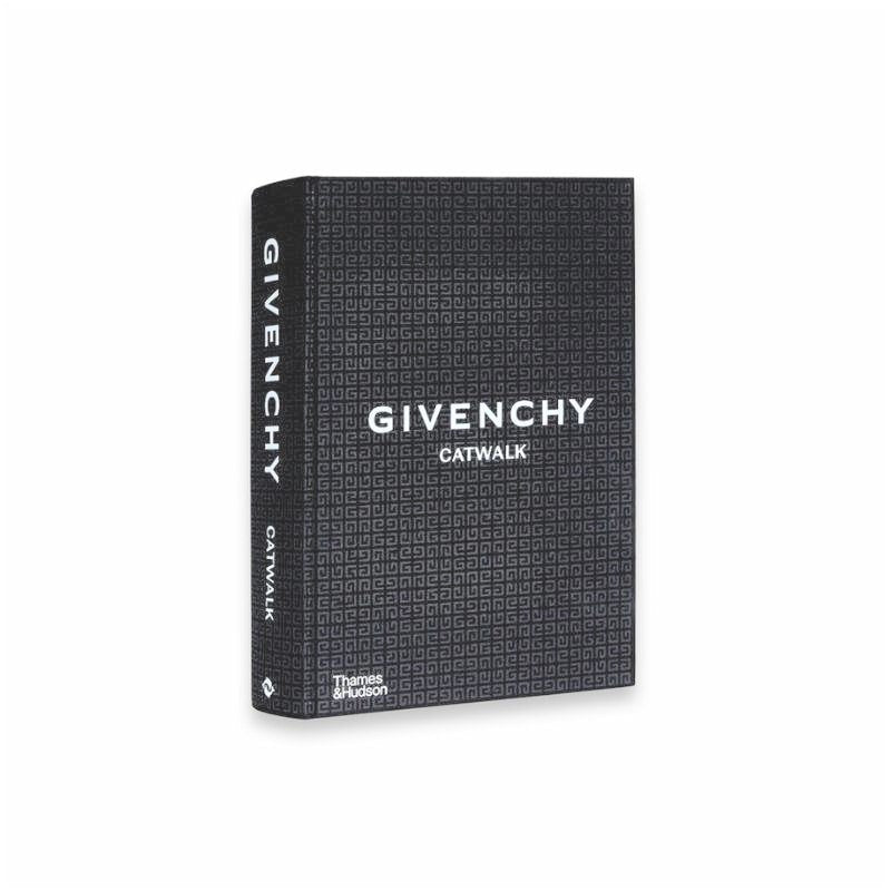 Livro Givenchy Catwalk Thames & Hudson - Modern Mood