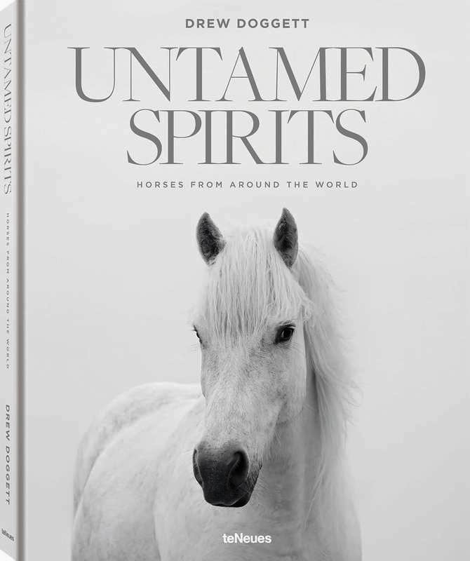 Livro Untamed Spirits: Horses From Around the World Teneues - Modern Mood